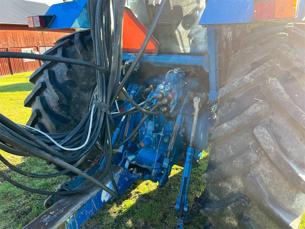 Tractor FORD 6610 4WD: foto 24