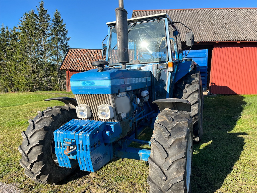 Tractor FORD 6610 4WD: foto 17
