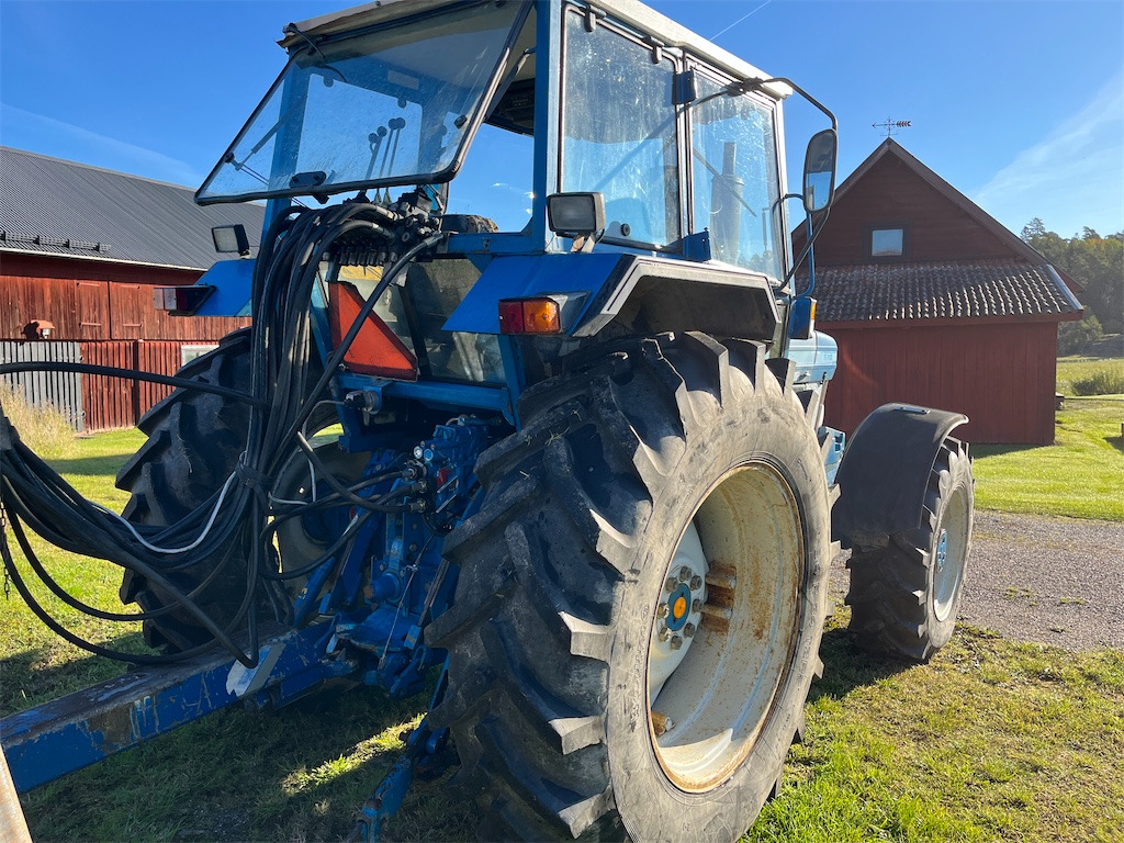Tractor FORD 6610 4WD: foto 23