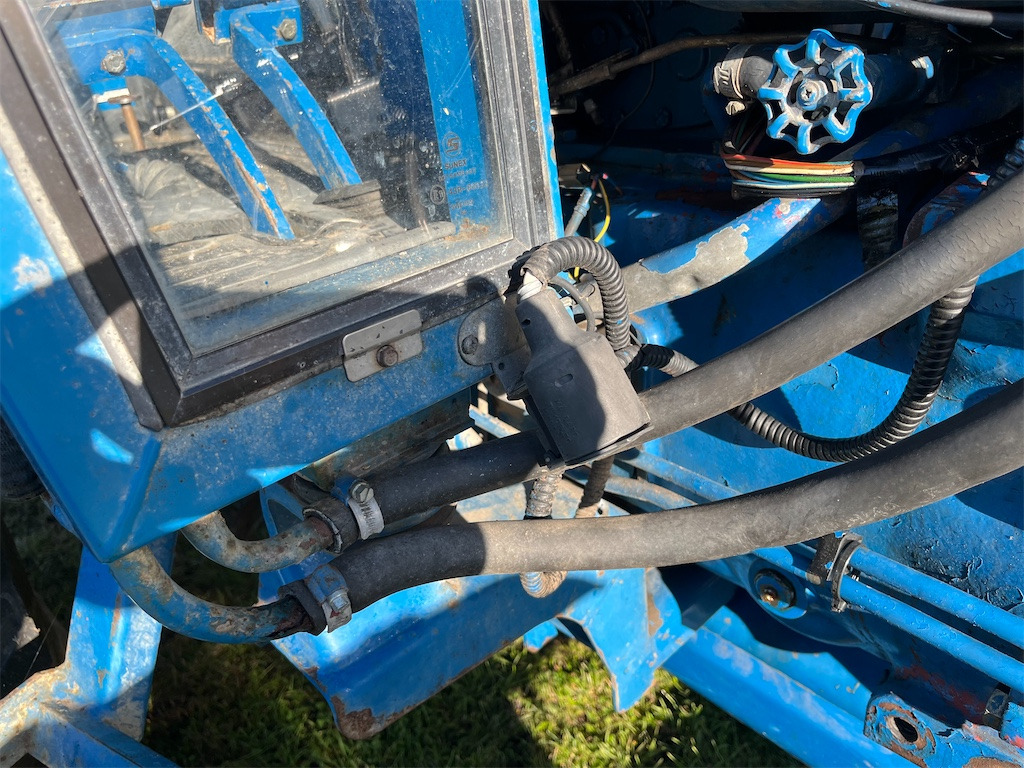 Tractor FORD 6610 4WD: foto 40