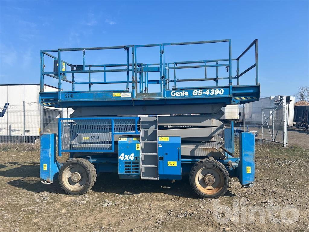 Genie GS -4390 4x4 - Plataforma de tijeras: foto 2 Genie GS -4390 4x4 - Plataforma de tijeras: foto 2