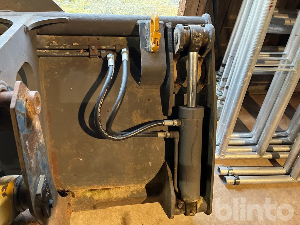 Retroexcavadora Hydrema 906B: foto 38