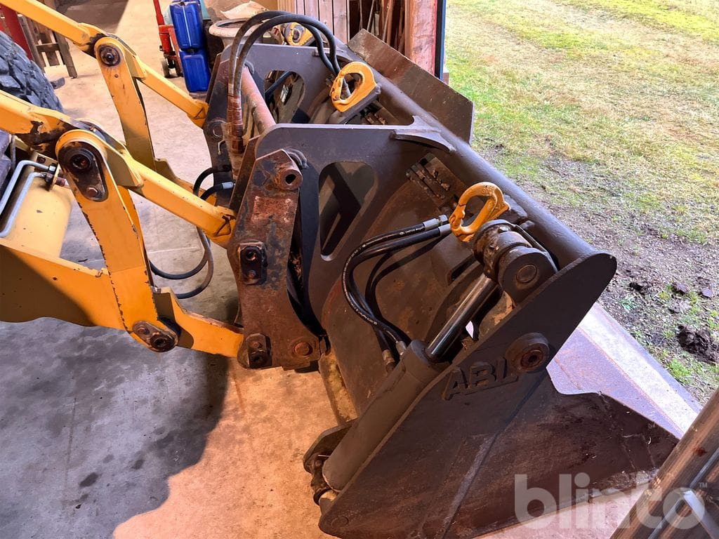 Retroexcavadora Hydrema 906B: foto 37