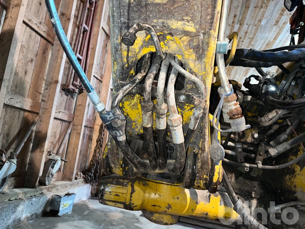 Retroexcavadora Hydrema 906B: foto 48