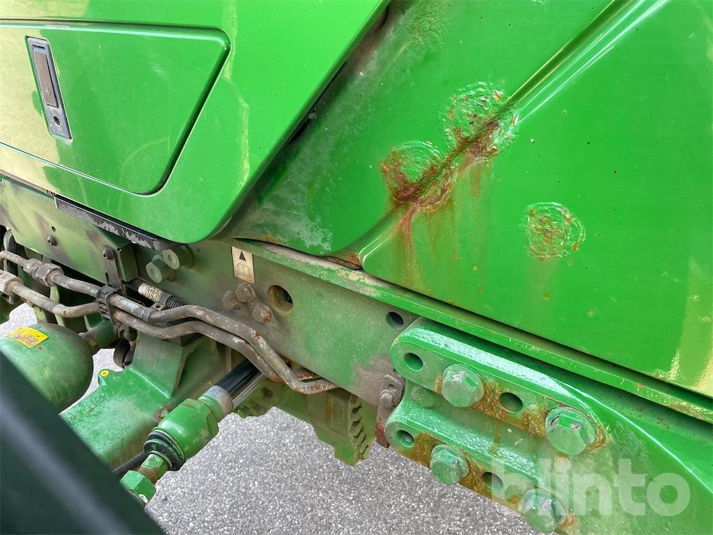 Tractor John Deere 6155R: foto 29
