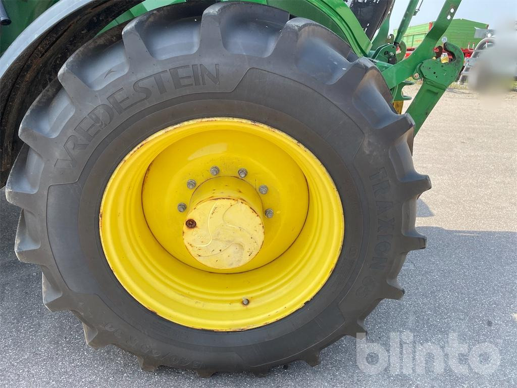 Tractor John Deere 6155R: foto 13