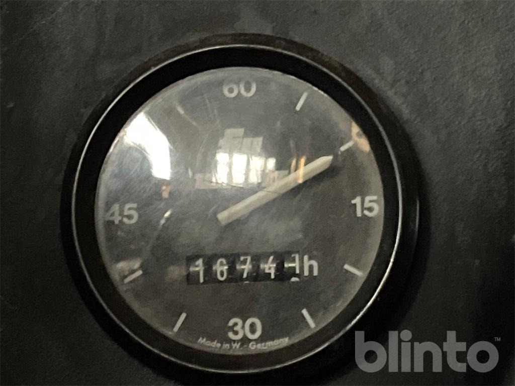 Liebherr L 531 (1994) - Cargadora de ruedas: foto 5 Liebherr L 531 (1994) - Cargadora de ruedas: foto 5