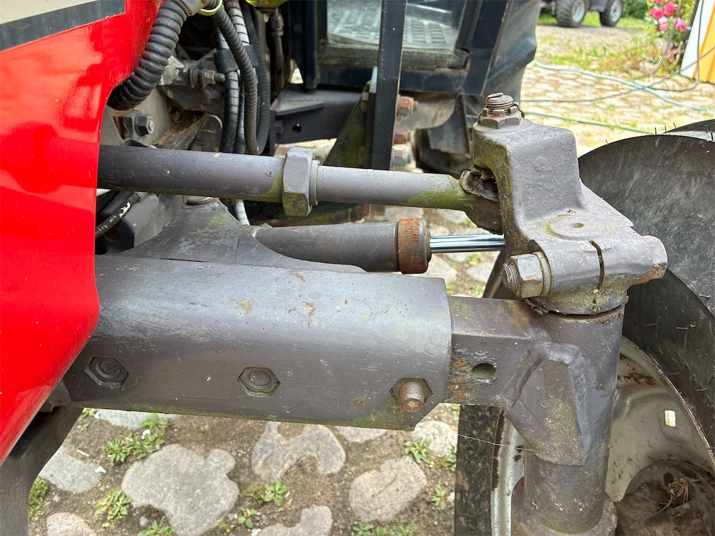 Tractor MF 350-2 WD: foto 19