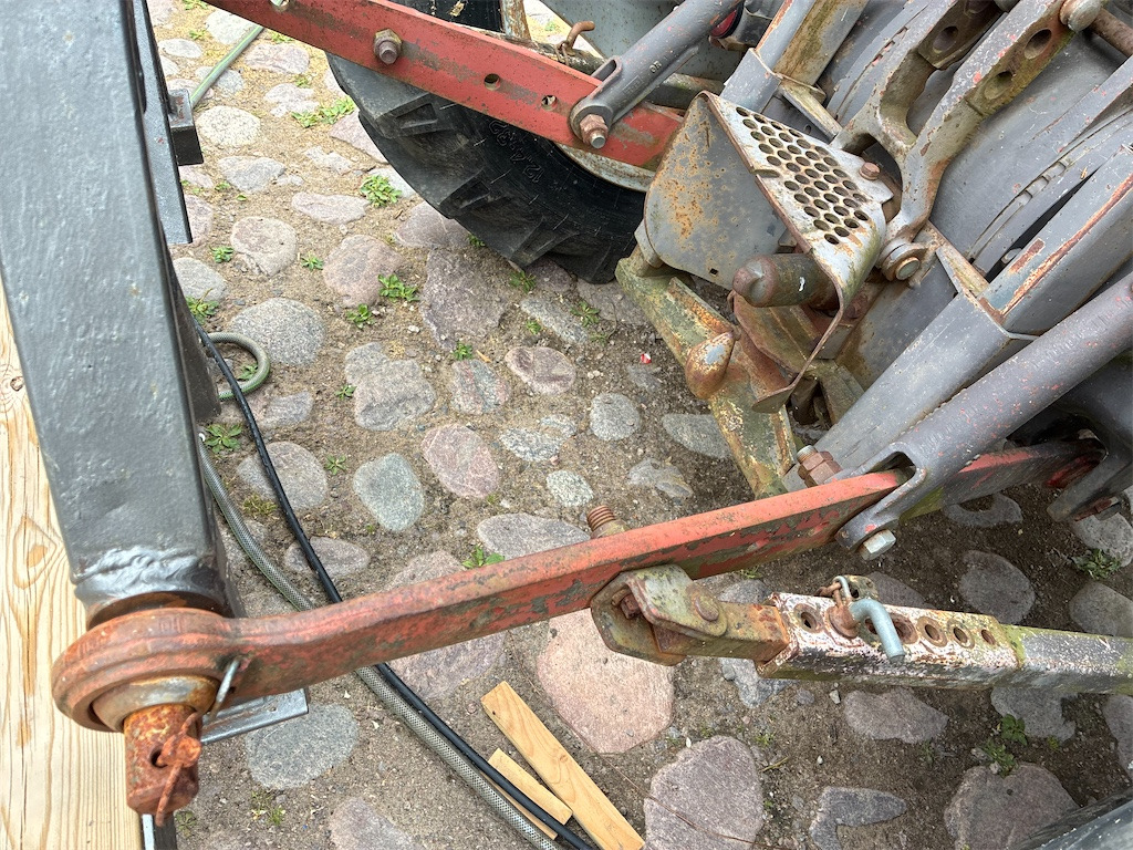 Tractor MF 350-2 WD: foto 47