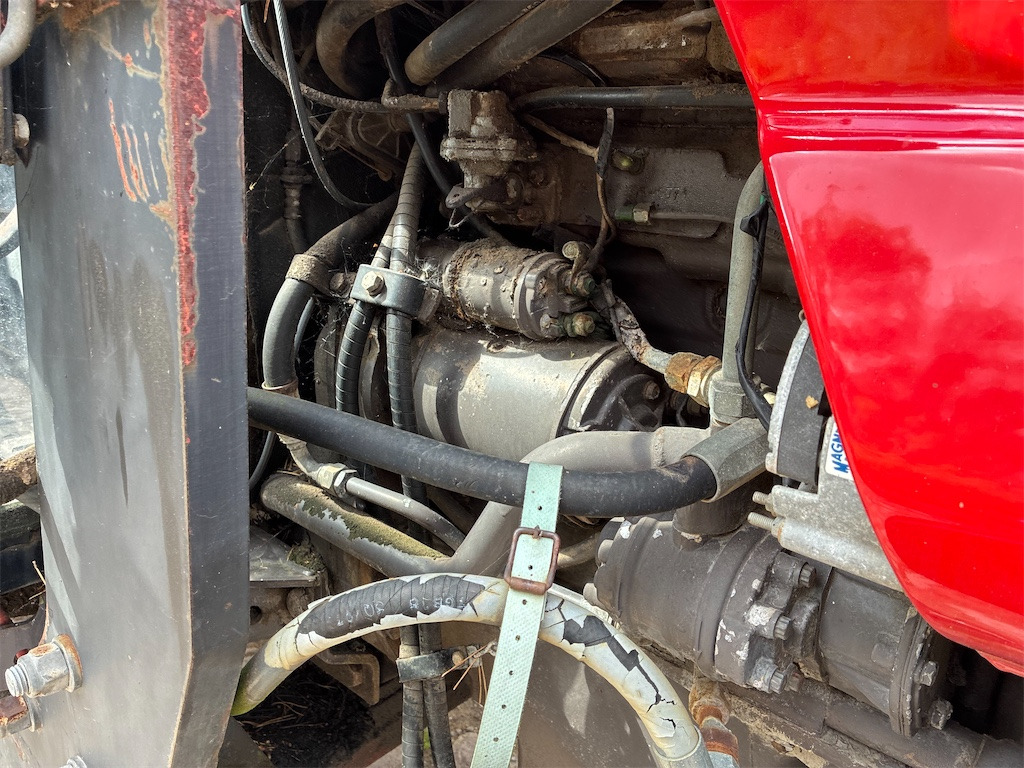 Tractor MF 350-2 WD: foto 31