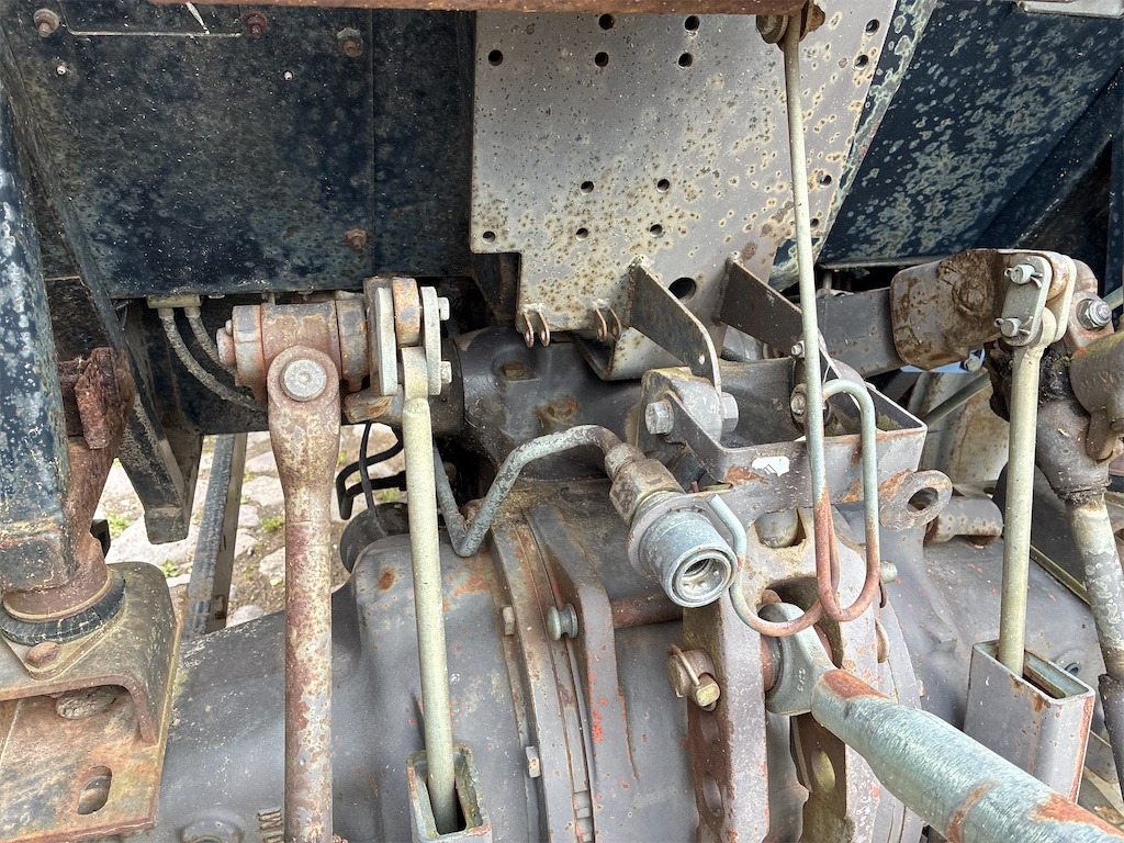 Tractor MF 350-2 WD: foto 42