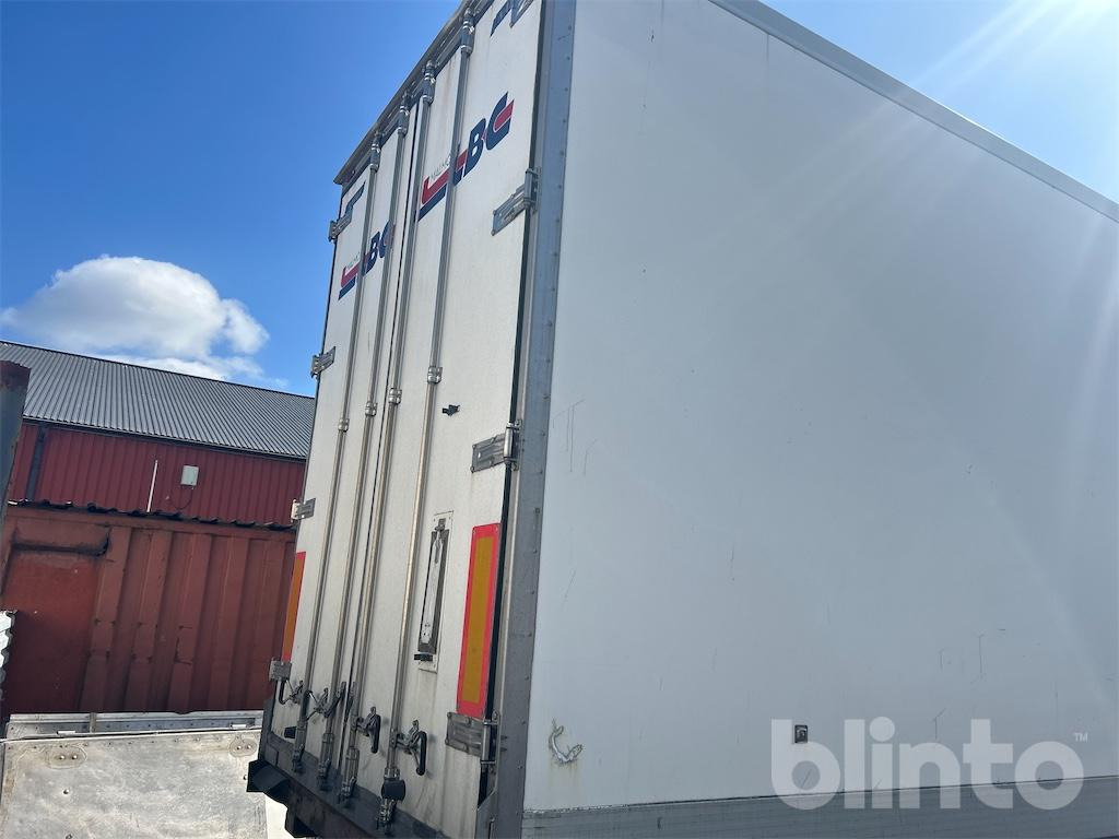 NÄRKO D4HB13N62 - Remolque frigorífico: foto 4 NÄRKO D4HB13N62 - Remolque frigorífico: foto 4