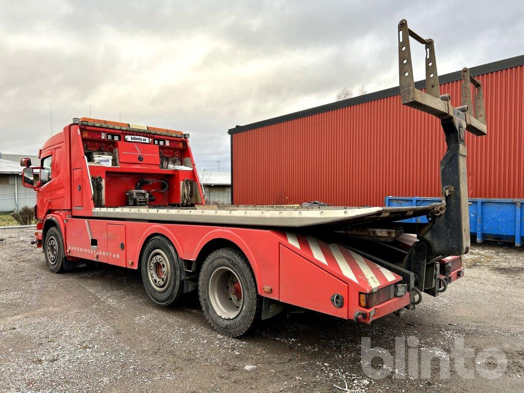 SCANIA P310LB6X2/4HNB - Grua de remolque autos: foto 3 SCANIA P310LB6X2/4HNB - Grua de remolque autos: foto 3