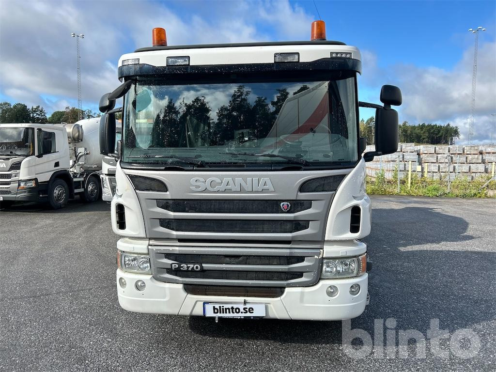 SCANIA P370LB6X2*4MNA - Camión hormigonera: foto 2 SCANIA P370LB6X2*4MNA - Camión hormigonera: foto 2