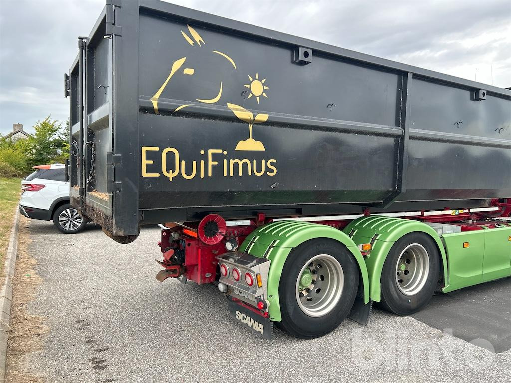 Camión multibasculante SCANIA: foto 27