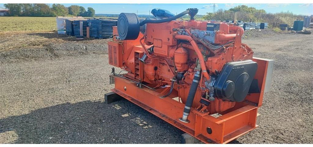 Scania DS 9 95 - Stamford USM 274 H - Generador industriale: foto 3 Scania DS 9 95 - Stamford USM 274 H - Generador industriale: foto 3