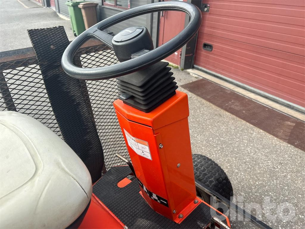 Smithco Tournament Ultra - Maquinaria de jardinería: foto 5 Smithco Tournament Ultra - Maquinaria de jardinería: foto 5