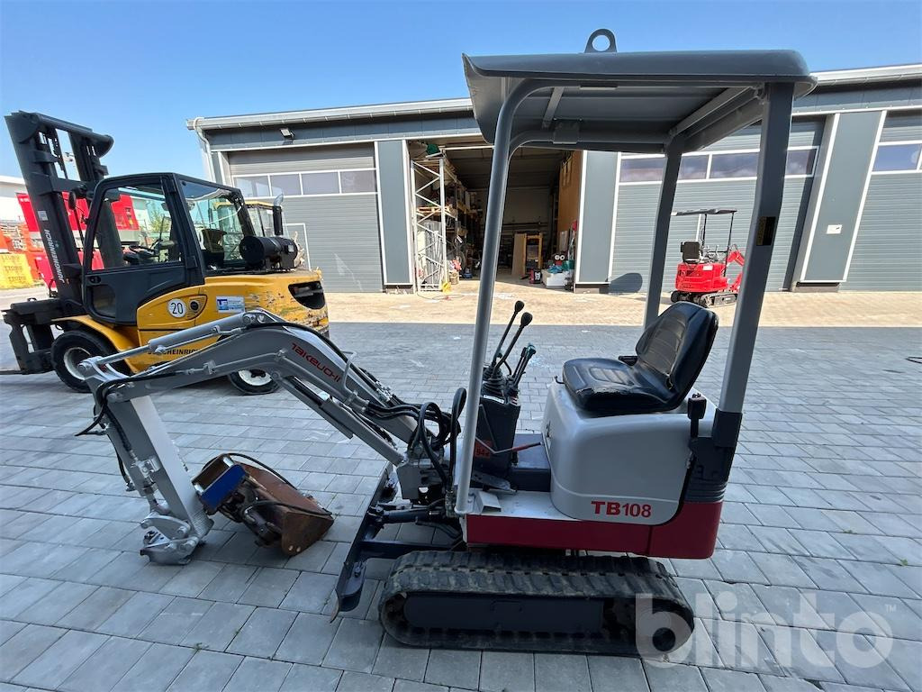 Miniexcavadora Takeuchi TB108 (2011): foto 6