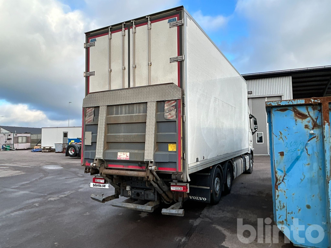 VOLVO FH - Camión caja cerrada: foto 5 VOLVO FH - Camión caja cerrada: foto 5