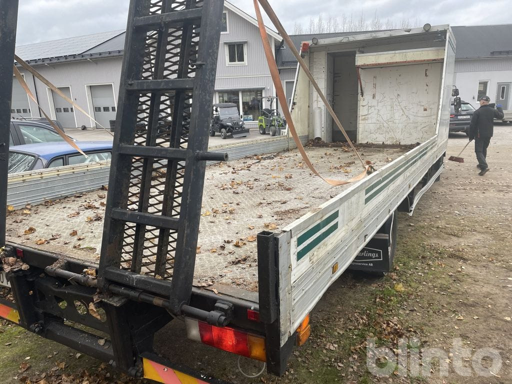 Camión caja abierta VOLVO FL612 4X2 med ramper: foto 40 Camión caja abierta VOLVO FL612 4X2 med ramper: foto 40