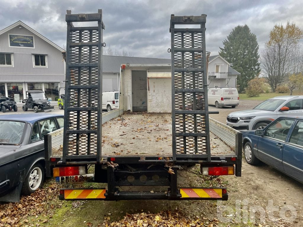 Camión caja abierta VOLVO FL612 4X2 med ramper: foto 39 Camión caja abierta VOLVO FL612 4X2 med ramper: foto 39