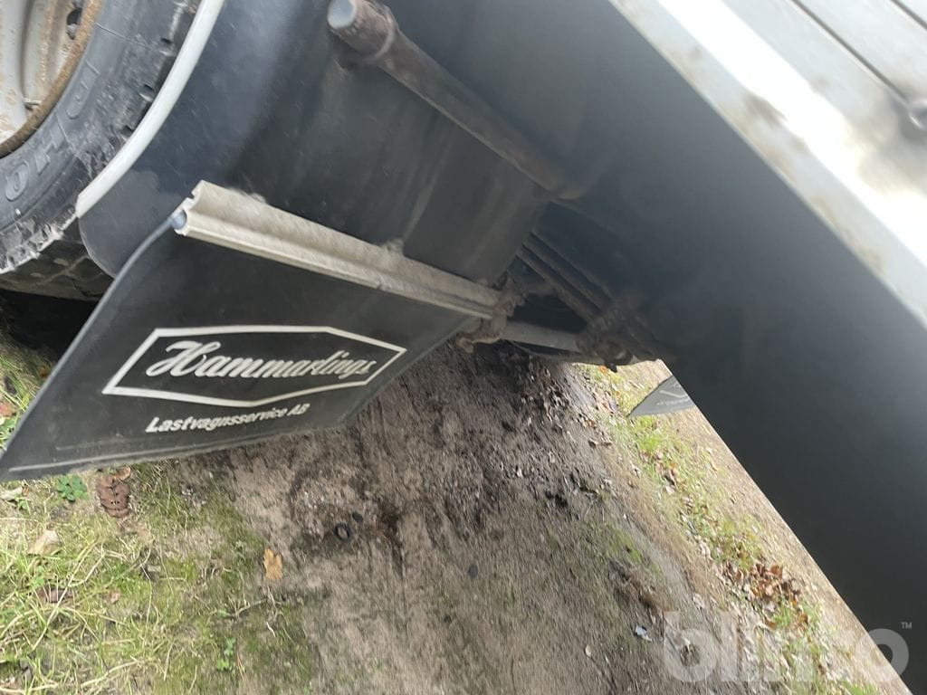 Camión caja abierta VOLVO FL612 4X2 med ramper: foto 43 Camión caja abierta VOLVO FL612 4X2 med ramper: foto 43