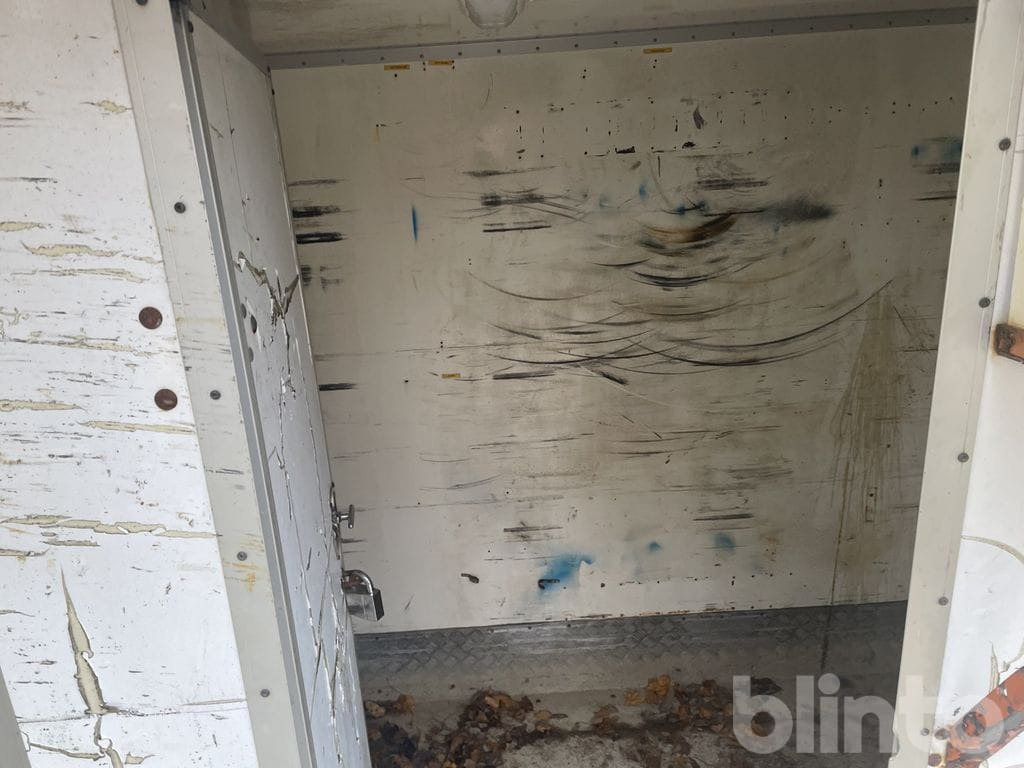 Camión caja abierta VOLVO FL612 4X2 med ramper: foto 28 Camión caja abierta VOLVO FL612 4X2 med ramper: foto 28