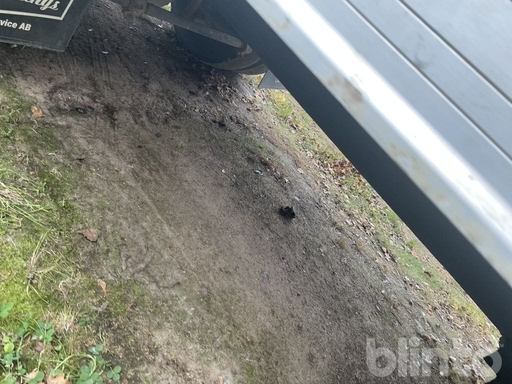 Camión caja abierta VOLVO FL612 4X2 med ramper: foto 42 Camión caja abierta VOLVO FL612 4X2 med ramper: foto 42