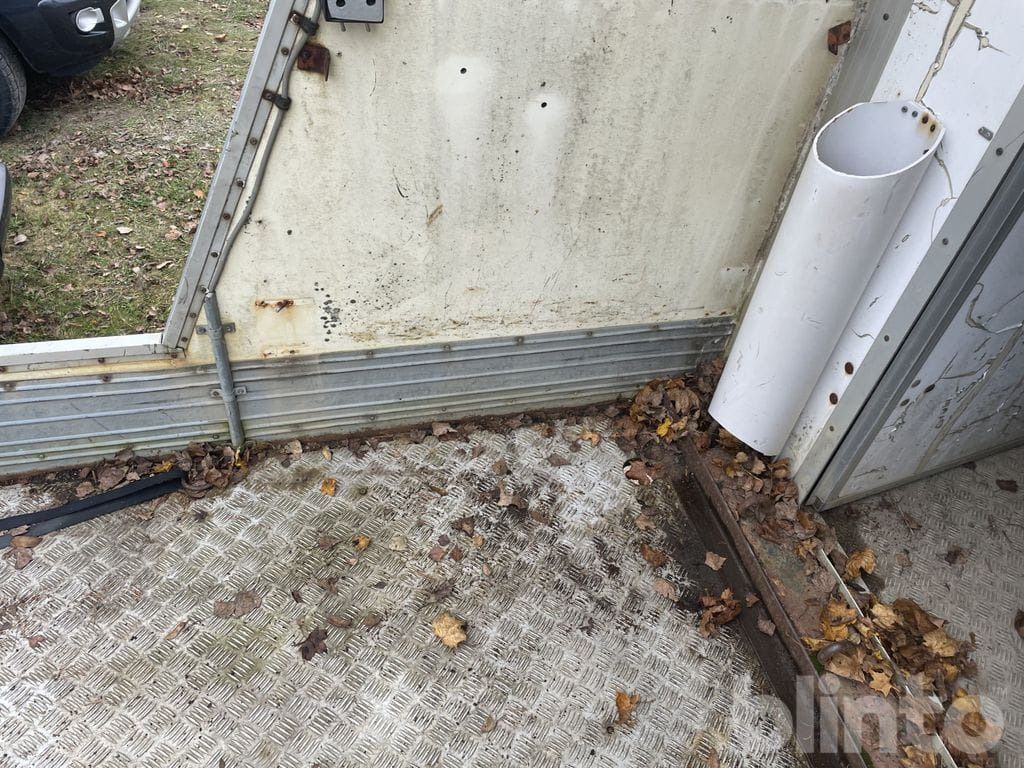 Camión caja abierta VOLVO FL612 4X2 med ramper: foto 37 Camión caja abierta VOLVO FL612 4X2 med ramper: foto 37