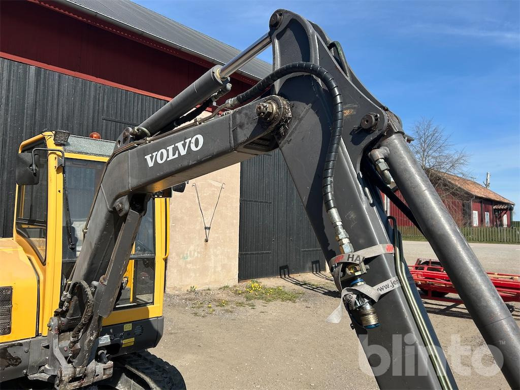 Miniexcavadora Volvo ECR38: foto 27