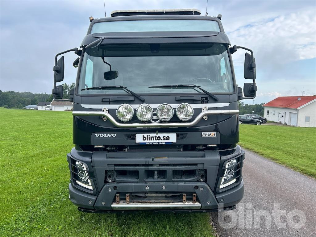 Volvo FMX460 6x2 HIAB Ultima 18T - Camión multibasculante: foto 2 Volvo FMX460 6x2 HIAB Ultima 18T - Camión multibasculante: foto 2