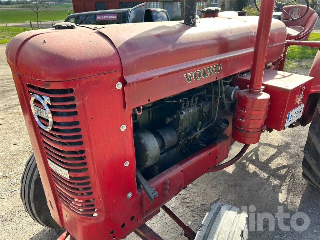 Tractor Volvo T55: foto 20