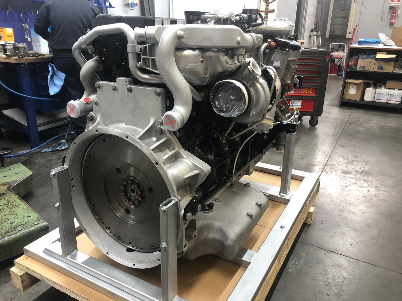 Motor MOTORE MAN D2066LOH12 / MAN D2066 LOH12: foto 6 Motor MOTORE MAN D2066LOH12 / MAN D2066 LOH12: foto 6