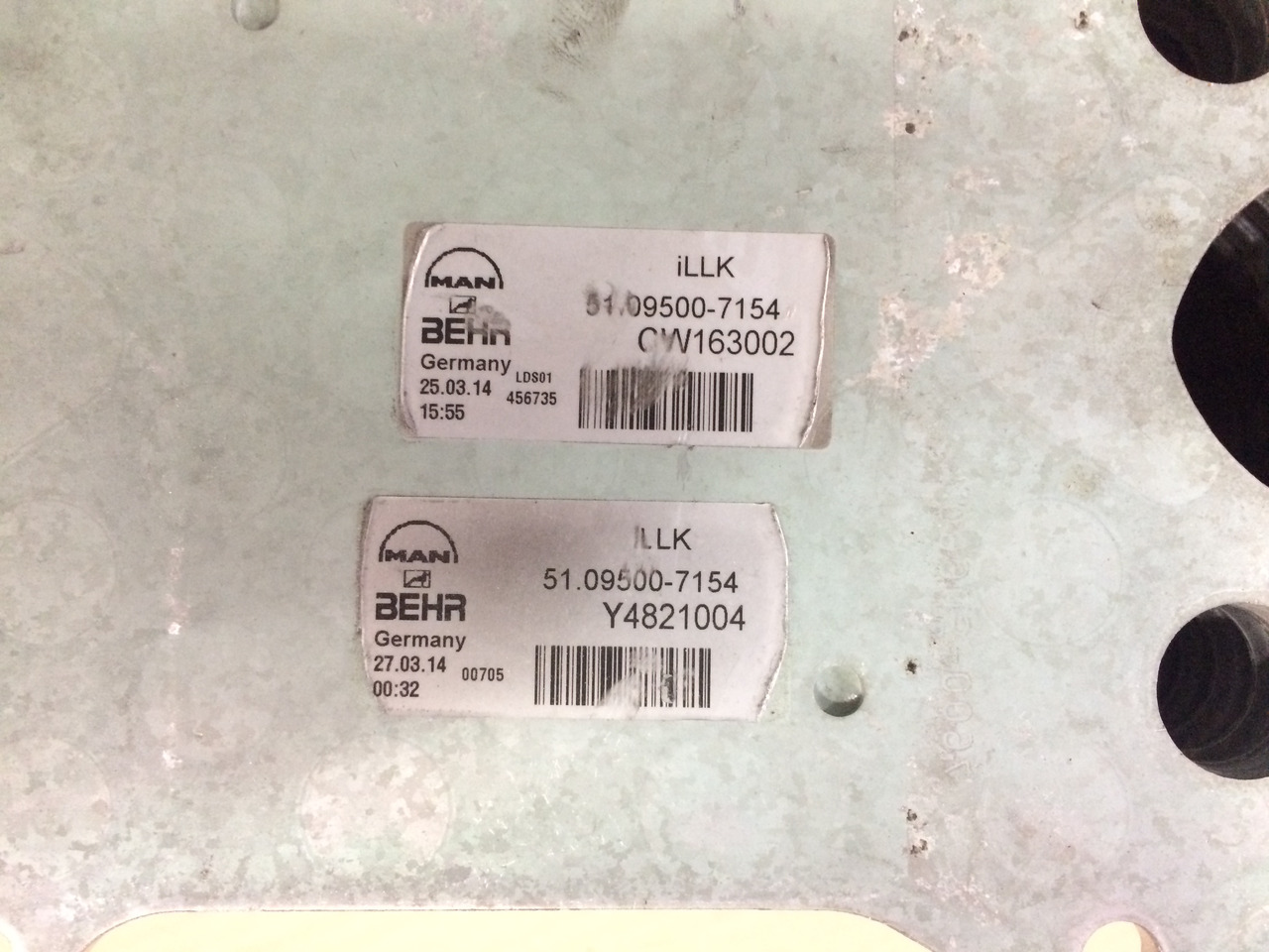 RADIATORE ARIA COMBURENTE - MOTORI MAN D2066 - D2676 - EURO 6 - Motor y piezas para Camión: foto 5 RADIATORE ARIA COMBURENTE - MOTORI MAN D2066 - D2676 - EURO 6 - Motor y piezas para Camión: foto 5