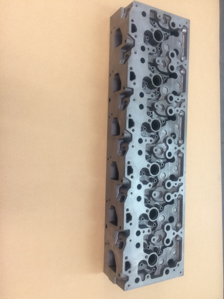 TESTATA CILINDRO - MAN 51031006095 - MOTORE MAN D0836 Common Rail - Cabezal de bloque: foto 1 TESTATA CILINDRO - MAN 51031006095 - MOTORE MAN D0836 Common Rail - Cabezal de bloque: foto 1