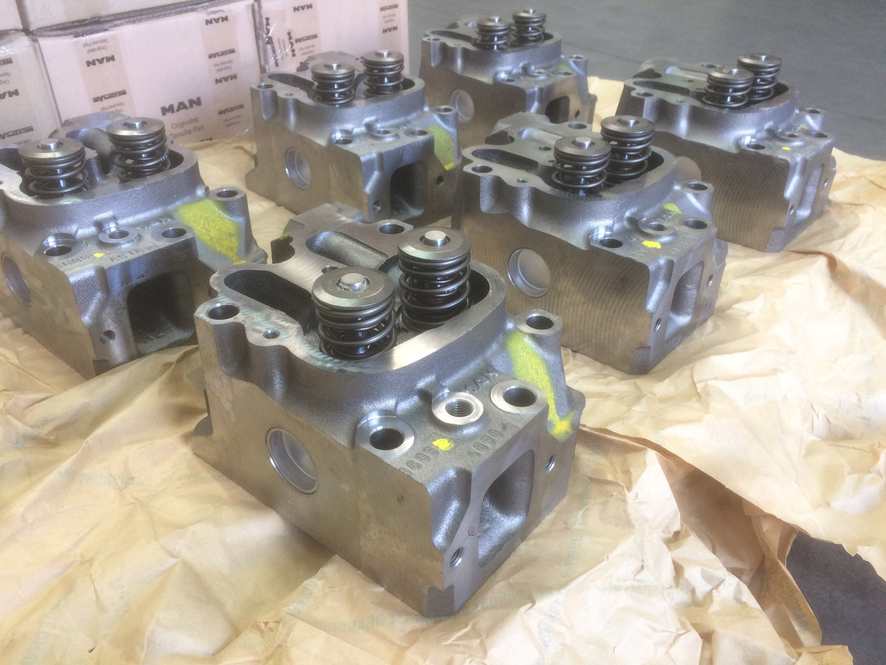 TESTATA MAN E2866 / E2876 / E2848 / E2842 - GAS - Cabezal de bloque: foto 4 TESTATA MAN E2866 / E2876 / E2848 / E2842 - GAS - Cabezal de bloque: foto 4