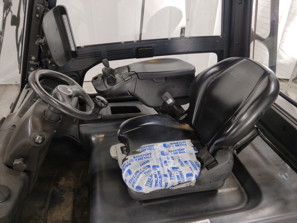 Linde E30HL-01/600 - Carretilla elevadora: foto 3 Linde E30HL-01/600 - Carretilla elevadora: foto 3