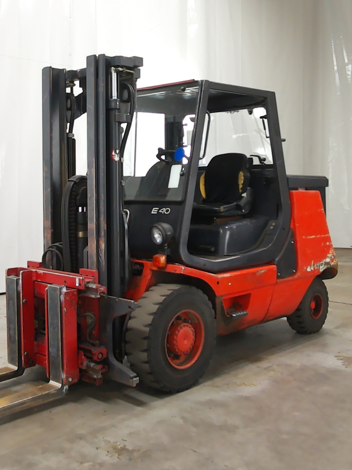 Linde E40P - Carretilla elevadora eléctrica: foto 1 Linde E40P - Carretilla elevadora eléctrica: foto 1