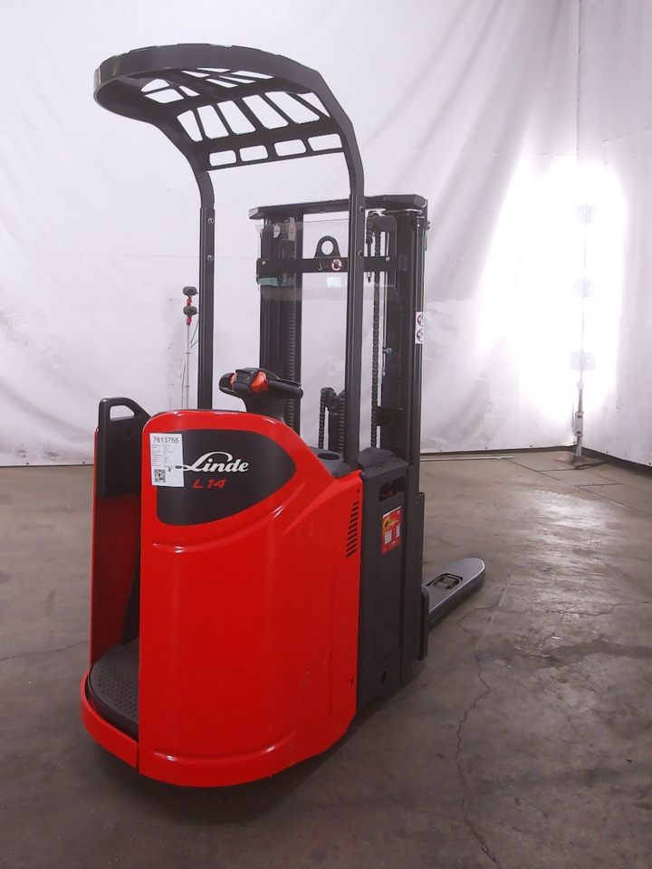 Linde L14SP - Apilador: foto 2 Linde L14SP - Apilador: foto 2
