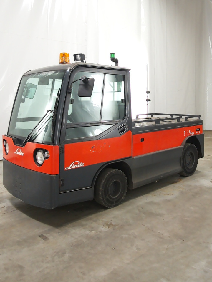 Linde P250 - Remolcadora: foto 1 Linde P250 - Remolcadora: foto 1