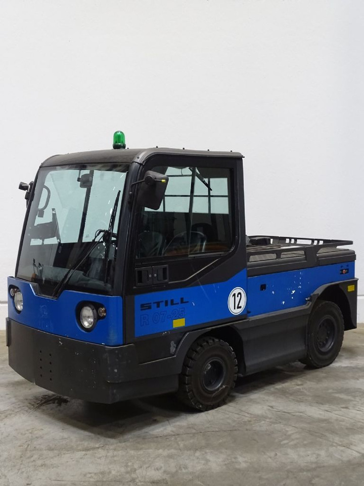 Linde P250 - Remolcadora: foto 1 Linde P250 - Remolcadora: foto 1