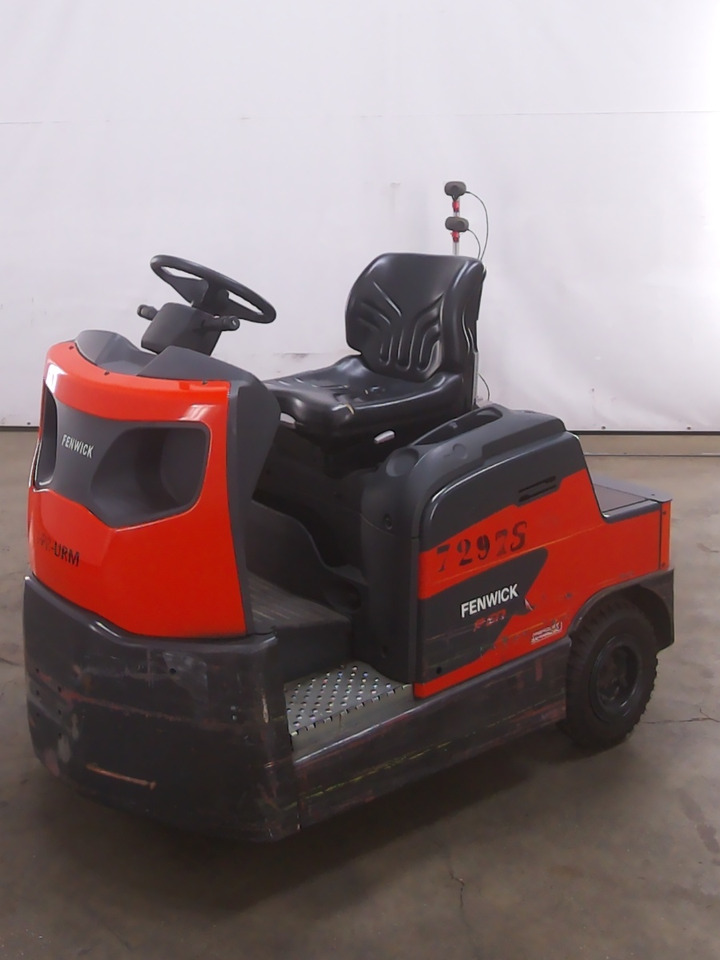 Linde P60 - Remolcadora: foto 1 Linde P60 - Remolcadora: foto 1