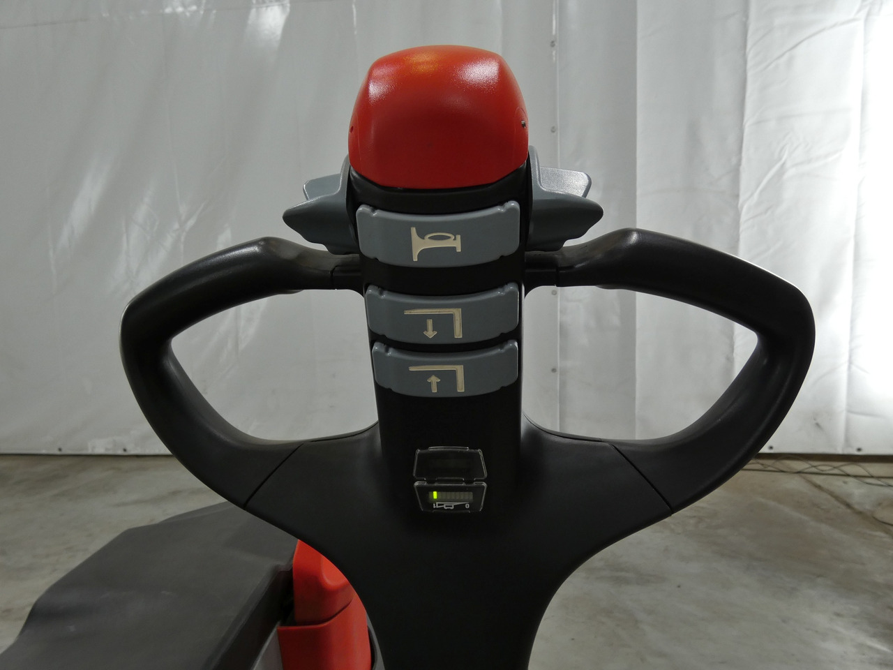 Still ECU16 - Transpaleta: foto 3 Still ECU16 - Transpaleta: foto 3