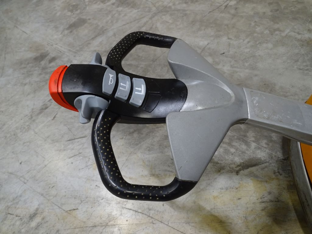 Still EXU16 - Transpaleta: foto 3 Still EXU16 - Transpaleta: foto 3