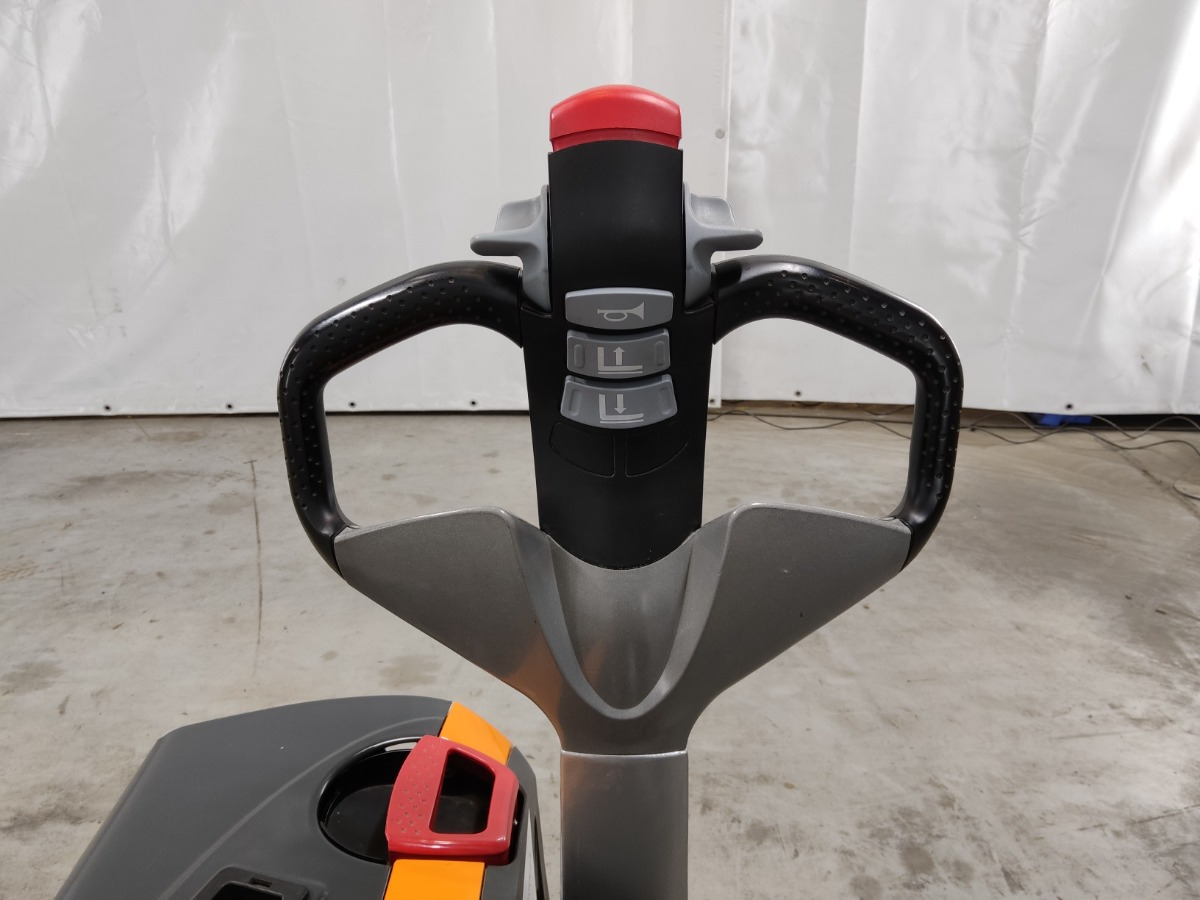 Still EXU18 - Transpaleta: foto 3 Still EXU18 - Transpaleta: foto 3