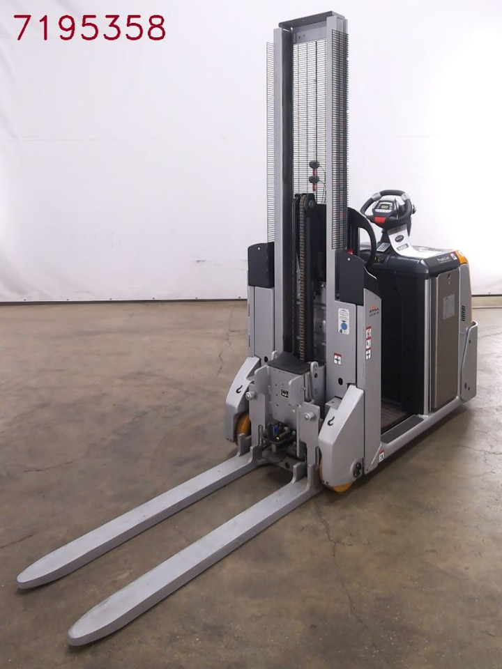 Still LTX-FF10 - Remolcadora: foto 1 Still LTX-FF10 - Remolcadora: foto 1