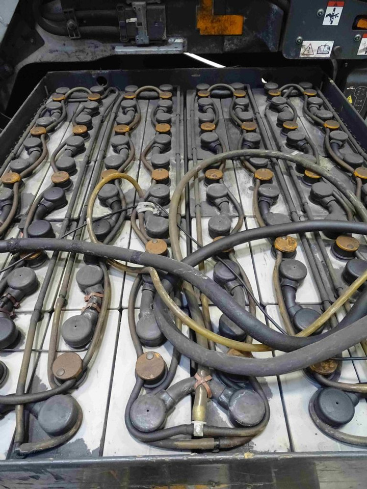 Still RX60-30L/600 - Carretilla elevadora eléctrica: foto 4 Still RX60-30L/600 - Carretilla elevadora eléctrica: foto 4