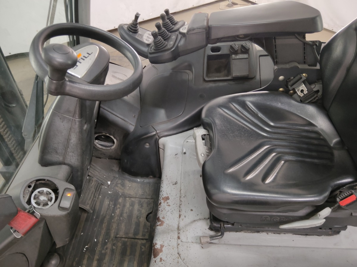 Still RX60-30L - Carretilla elevadora eléctrica: foto 3 Still RX60-30L - Carretilla elevadora eléctrica: foto 3