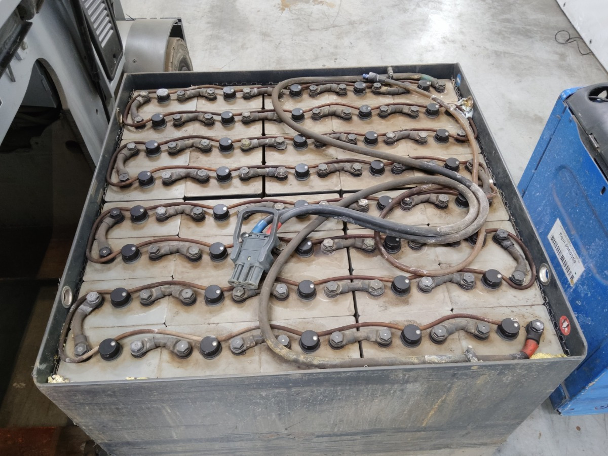 Still RX60-45 - Carretilla elevadora eléctrica: foto 4 Still RX60-45 - Carretilla elevadora eléctrica: foto 4