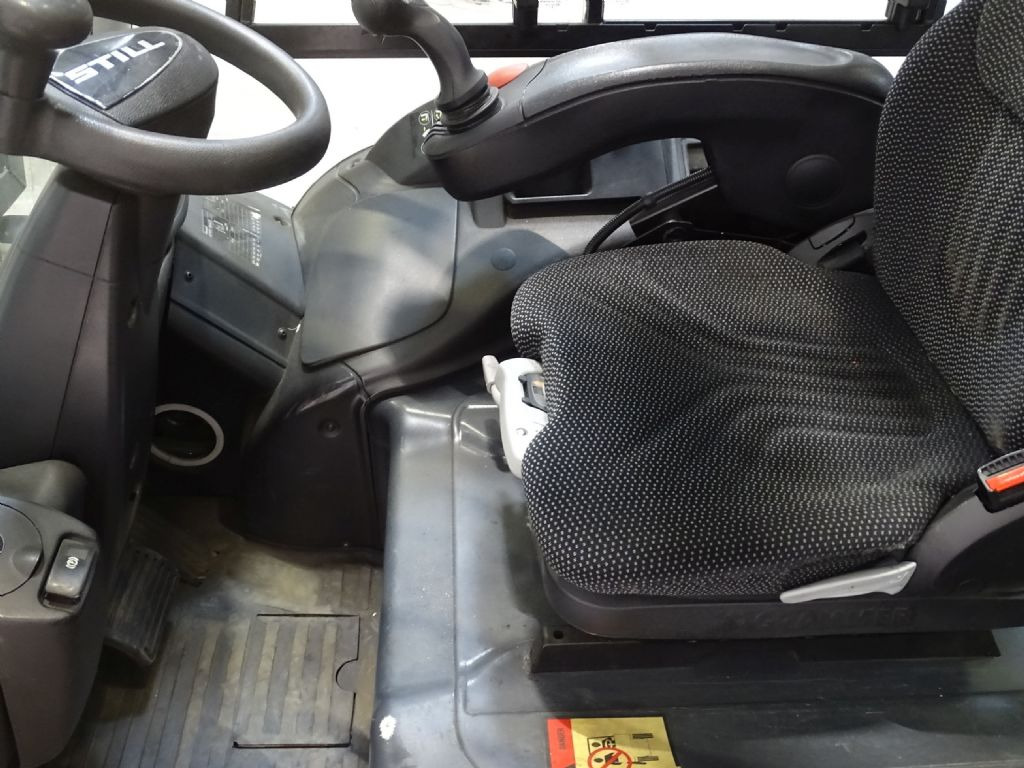 Carretilla elevadora eléctrica Still RX60-50: foto 7 Carretilla elevadora eléctrica Still RX60-50: foto 7